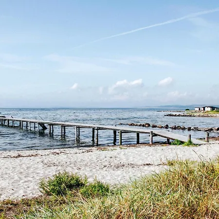 Feriehus Amazing In With Wifi